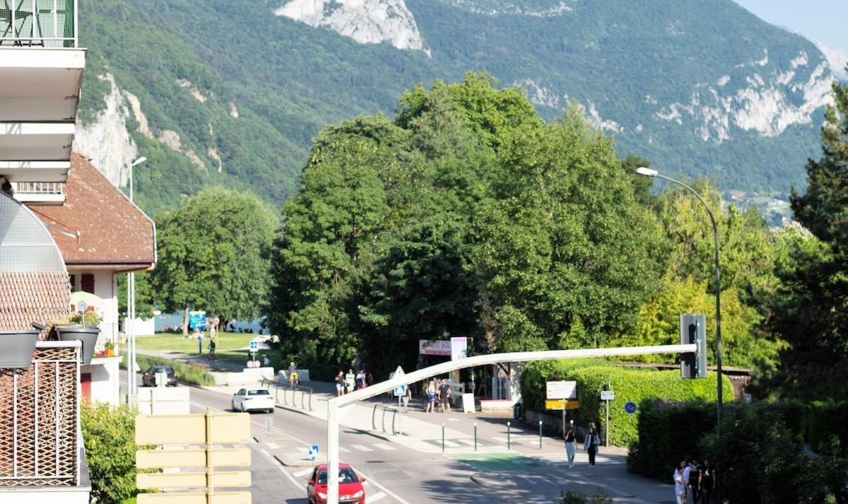 Petit Palace Vue Sur Imperial Annecy Exteriör bild